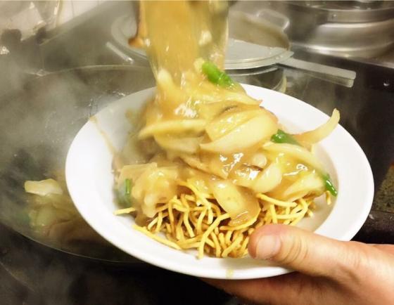 かたい焼きそば